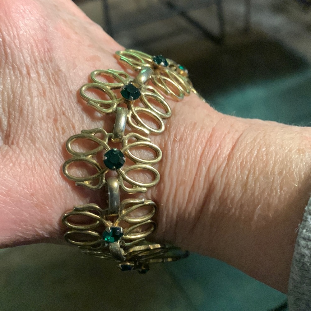 vintage bracelet is‎ truly amazing